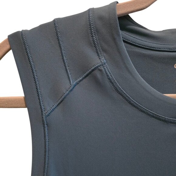 Athleta Medium Womens Tank - Picture 5 of 13